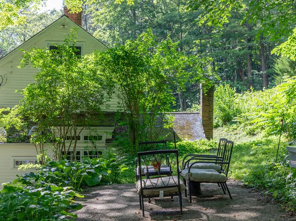 1 Coburn Road W, Sherman CT 06784