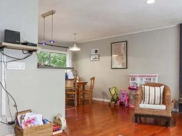 8 Stonecrop Road, Norwalk CT 06851