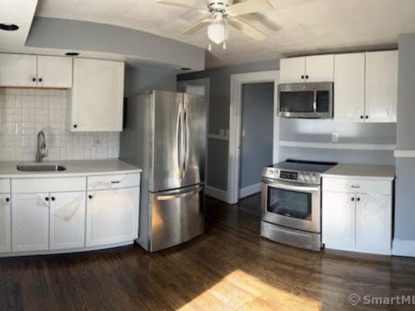 217 Hillcrest Road, Bridgeport CT 06606