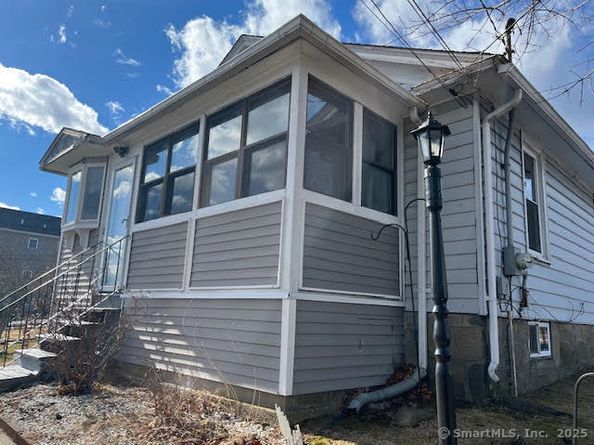 217 Hillcrest Road, Bridgeport CT 06606