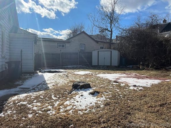 217 Hillcrest Road, Bridgeport CT 06606