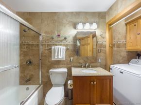 9A Obtuse Rocks Road, Brookfield CT 06804