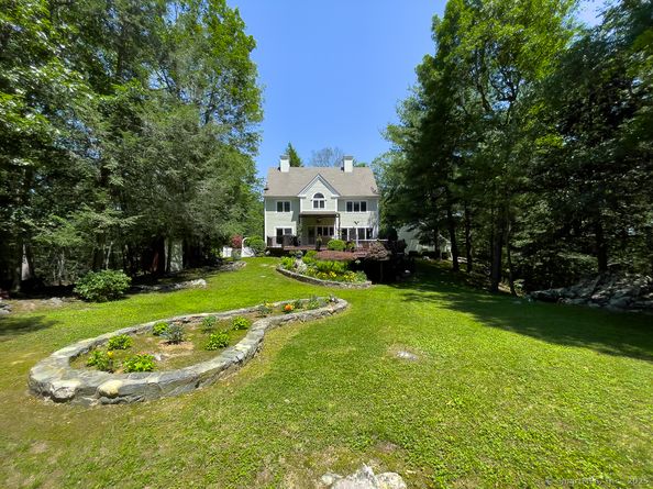 9A Obtuse Rocks Road, Brookfield CT 06804