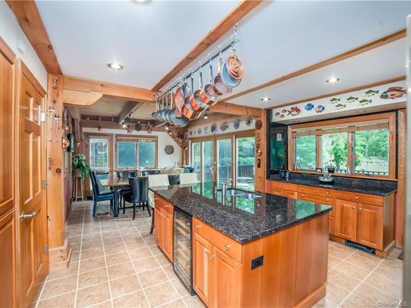 9A Obtuse Rocks Road, Brookfield CT 06804