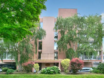 26 Cove Avenue