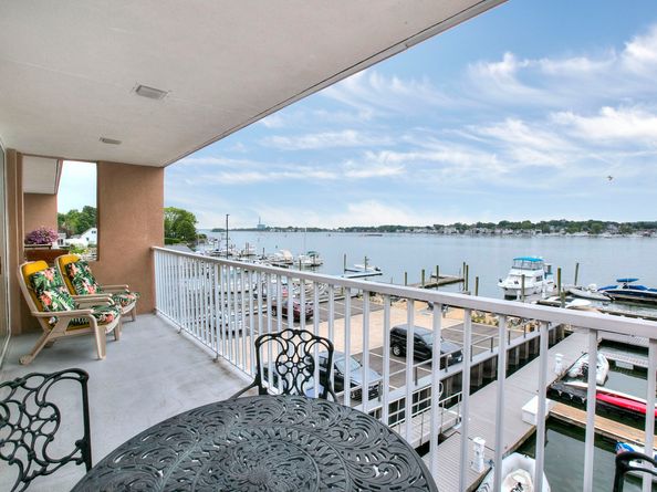 26 Cove Avenue APT 3B, Norwalk CT 06855