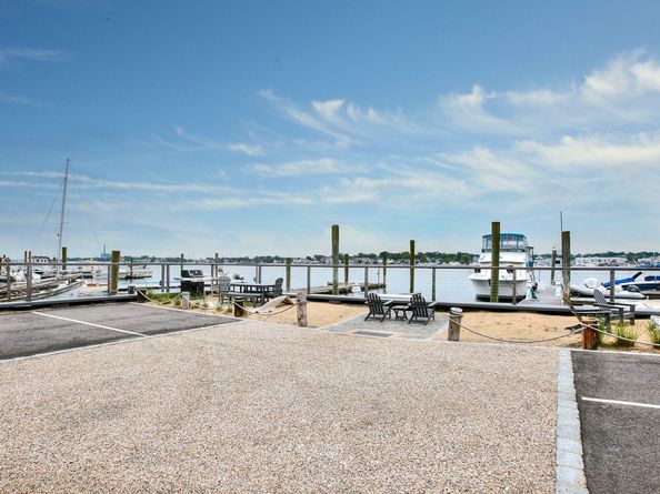26 Cove Avenue APT 3B, Norwalk CT 06855
