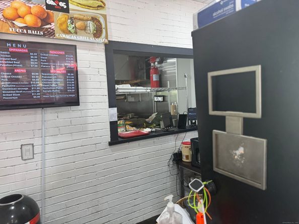 Undisclosed Address #24098528, Bridgeport CT 06607