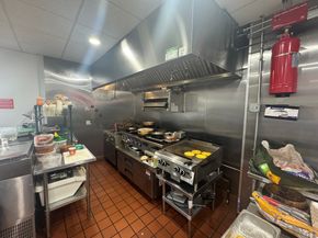 Undisclosed Address #24098528, Bridgeport CT 06607