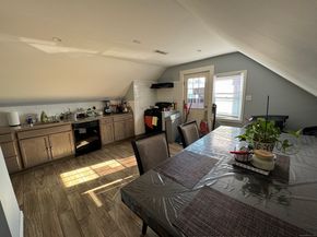 Undisclosed Address #24098528, Bridgeport CT 06607