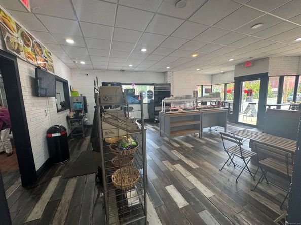 Undisclosed Address #24098528, Bridgeport CT 06607