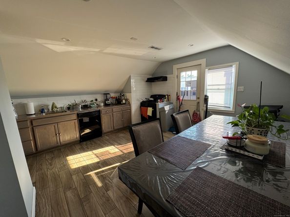Undisclosed Address #24098528, Bridgeport CT 06607