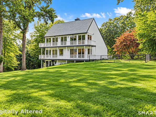 158 Steep Hill Road, Weston CT 06883