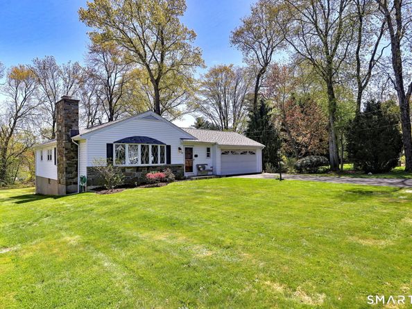 26 Craig Lane, Trumbull CT 06611