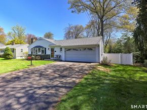26 Craig Lane, Trumbull CT 06611