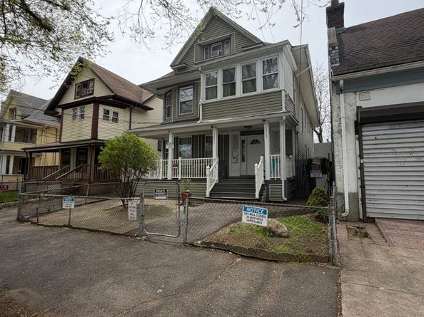 1211 Park Avenue, Bridgeport CT 06604