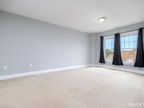 2 Finney Lane 31, Stamford CT 06902