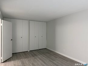 27 Northill Street 1P, Stamford CT 06907
