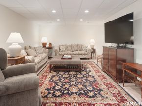 36 Richmond Hill Road, New Canaan CT 06840