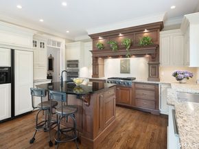 36 Richmond Hill Road, New Canaan CT 06840