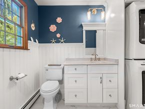 82 Lee Drive, Fairfield CT 06824