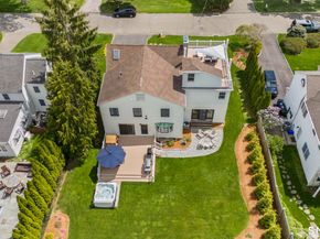 82 Lee Drive, Fairfield CT 06824