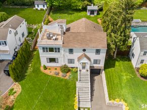 82 Lee Drive, Fairfield CT 06824