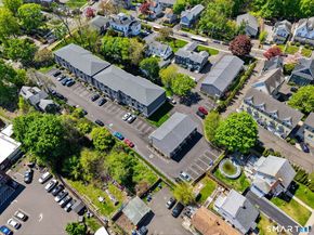 187 Flax Hill Road D1, Norwalk CT 06854