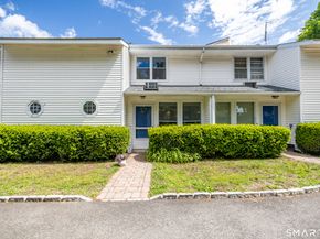 45 Highview Avenue 5, Stamford CT 06907
