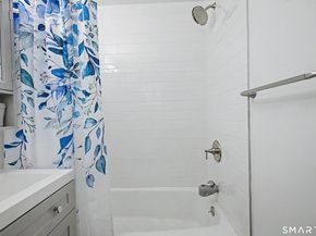 45 Highview Avenue 5, Stamford CT 06907