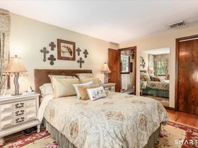 3 Poe Place, Shelton CT 06484