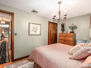 3 Poe Place, Shelton CT 06484