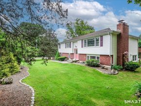 3 Poe Place, Shelton CT 06484