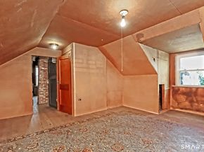 293 Pleasantview Avenue, Bridgeport CT 06606