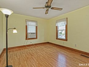 293 Pleasantview Avenue, Bridgeport CT 06606