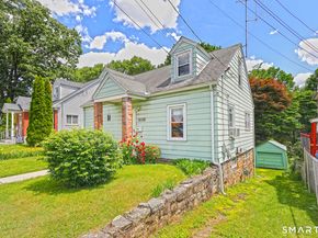 293 Pleasantview Avenue, Bridgeport CT 06606
