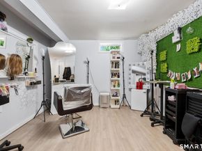 200 Captains Walk, Stratford CT 06615