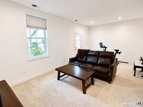 14 E Cross Trail 14, Danbury CT 06810