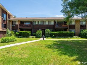 154 Cold Spring Road 23, Stamford CT 06905