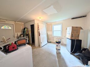 323 Columbus Avenue, Stratford CT 06615