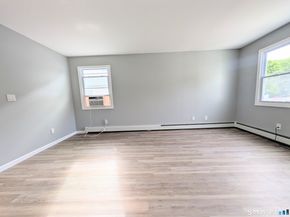 323 Columbus Avenue, Stratford CT 06615