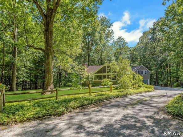 65 Barrows Road, Easton CT 06612