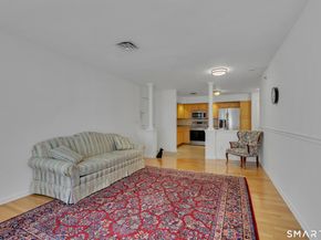 12215 Arganese Place 12215, Trumbull CT 06611