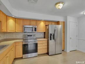 12215 Arganese Place 12215, Trumbull CT 06611