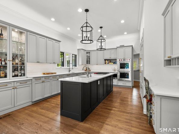 3080 Sturges Highway, Fairfield CT 06880