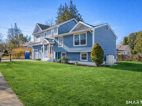 12 Sugar Plum Lane, Fairfield CT 06824