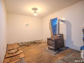 54 Agnes Street, Bridgeport CT 06606