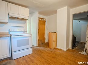 54 Agnes Street, Bridgeport CT 06606