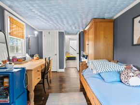 22 Old Middle Road, Brookfield CT 06804