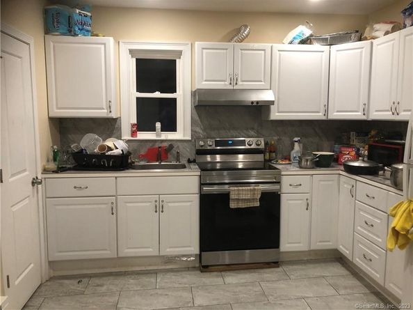 16 Dr Aaron B Samuels Boulevard, Danbury CT 06810